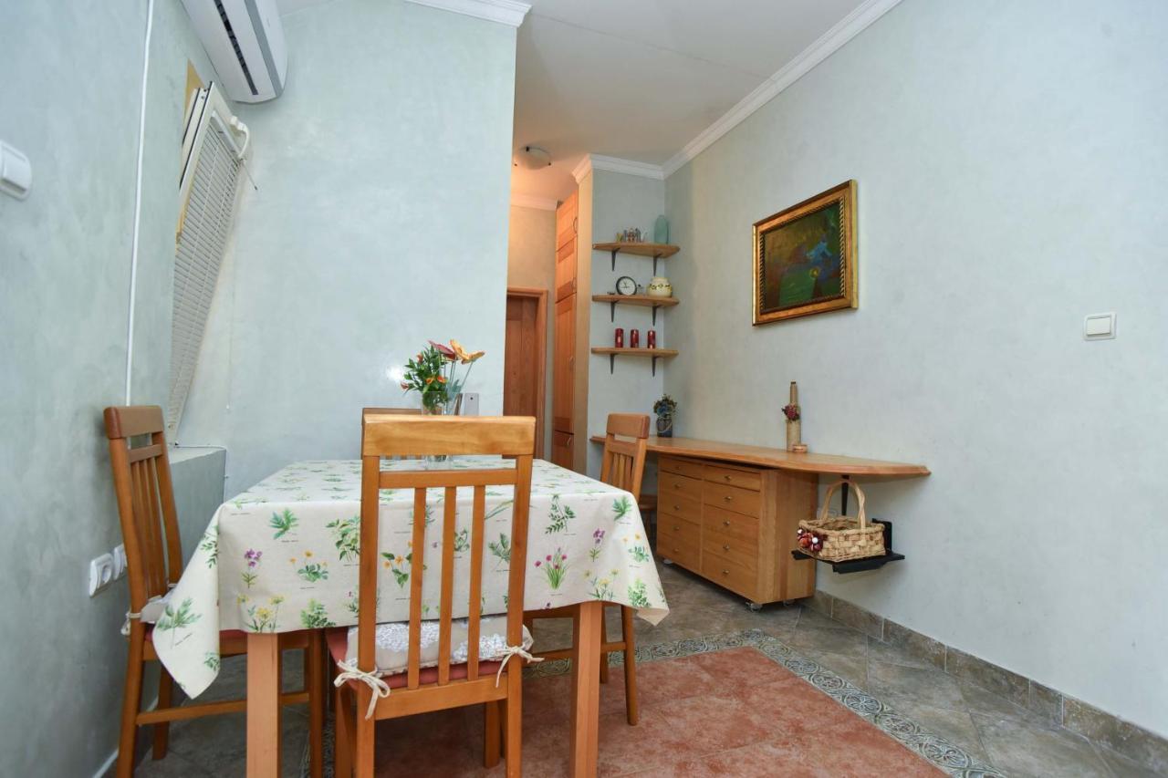 Comfort Inn Old Town Budva Eksteriør bilde